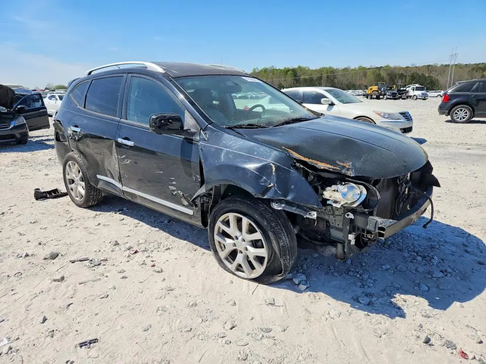 2012 NISSAN ROGUE S  