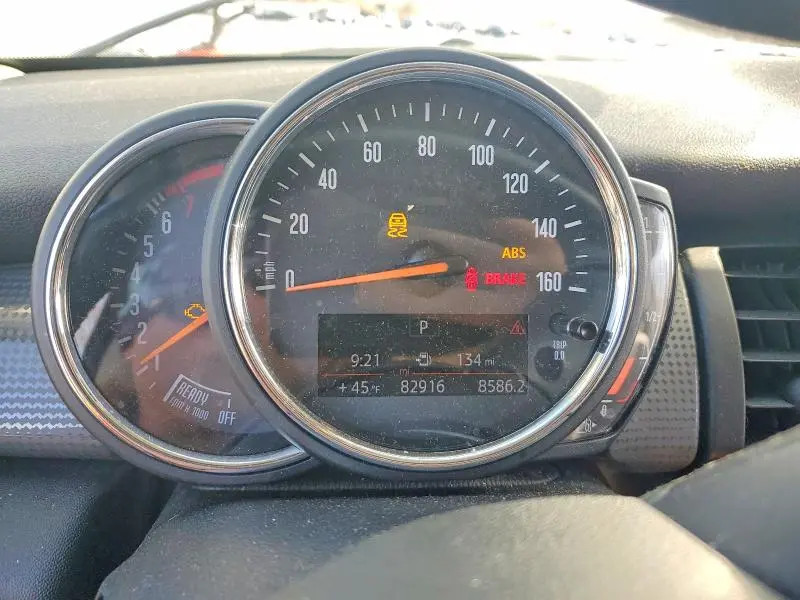 2019 MINI COOPER   