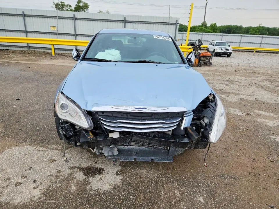 2013 CHRYSLER 200 LIMITED  