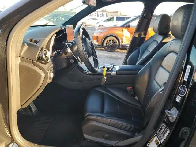 2019 MERCEDES-BENZ GLC 300 4MATIC  