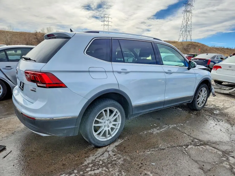 2018 VOLKSWAGEN TIGUAN SE  