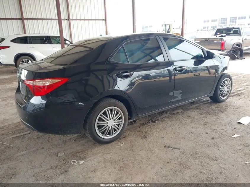 2019 TOYOTA COROLLA LE