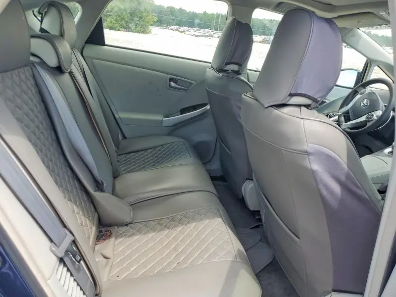 2013 TOYOTA PRIUS THREE  