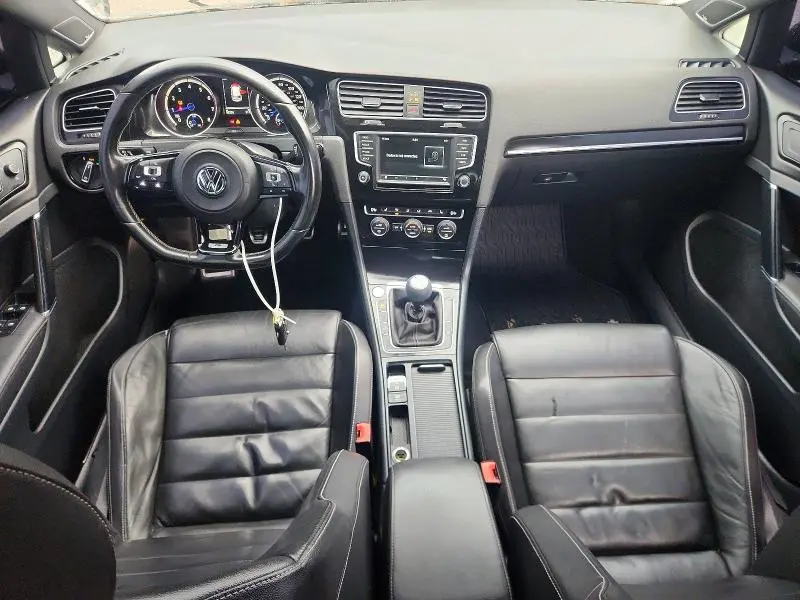 2016 VOLKSWAGEN GOLF R   