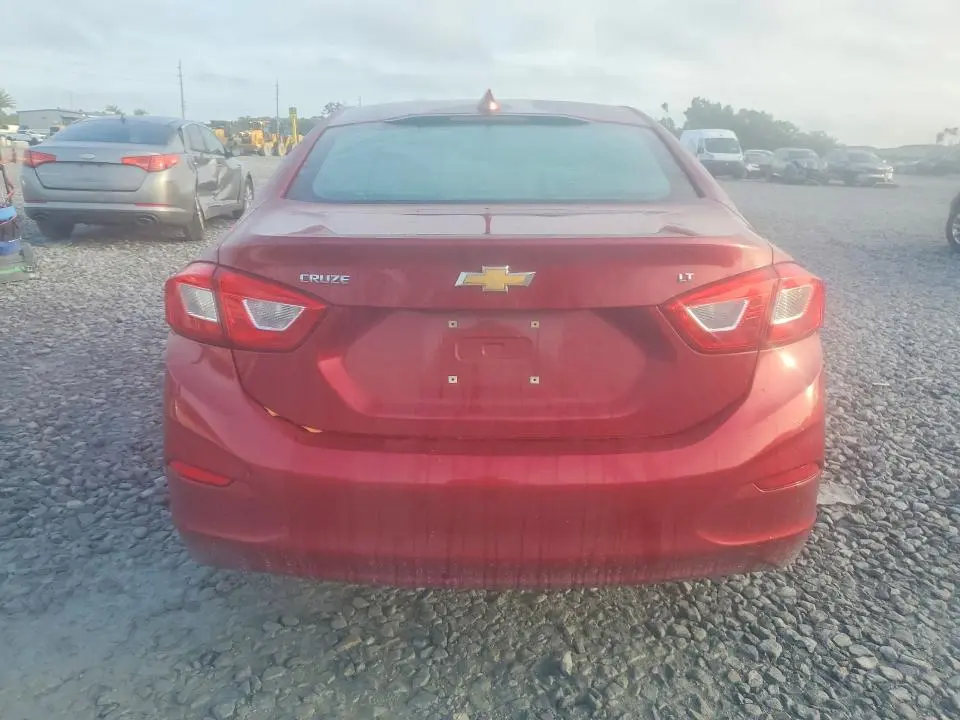 2018 CHEVROLET CRUZE LT  