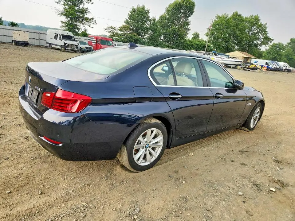 2015 BMW 528 XI  
