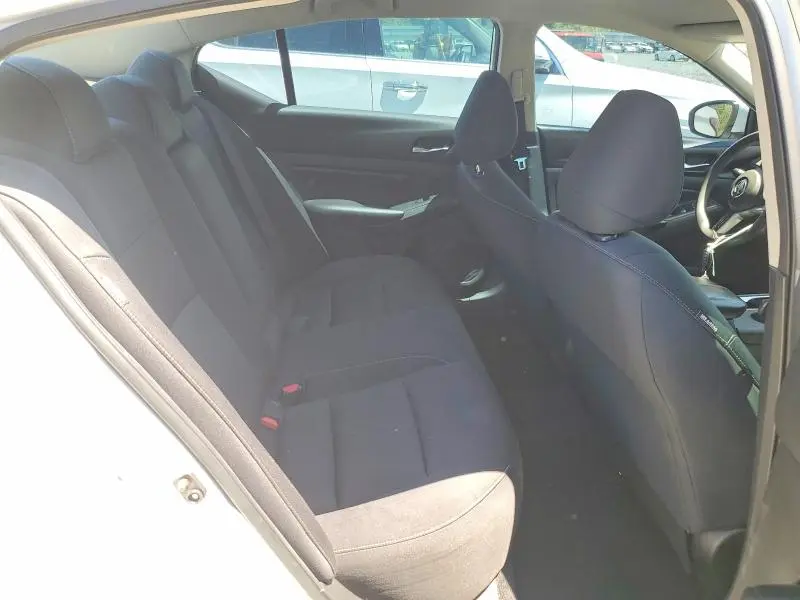 2021 NISSAN ALTIMA S  
