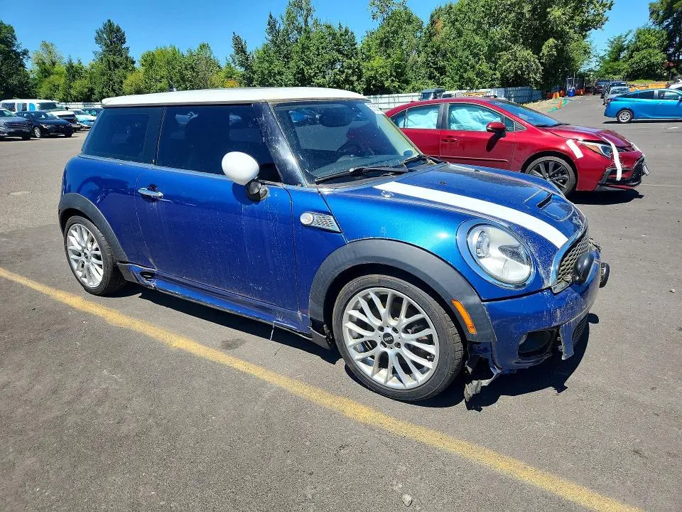 2012 MINI COOPER S  