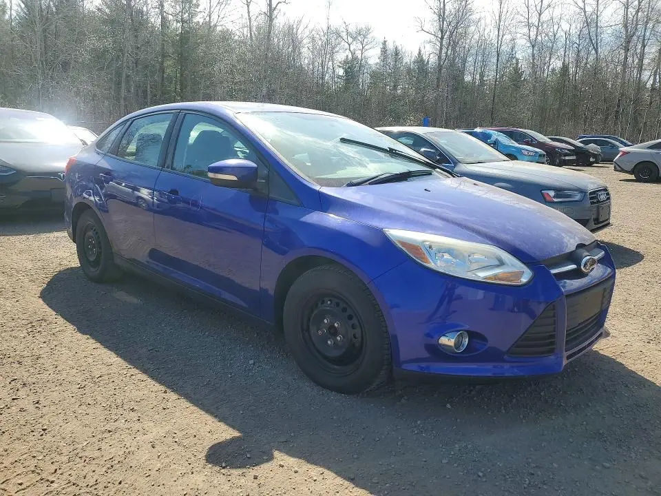 2013 FORD FOCUS SE  