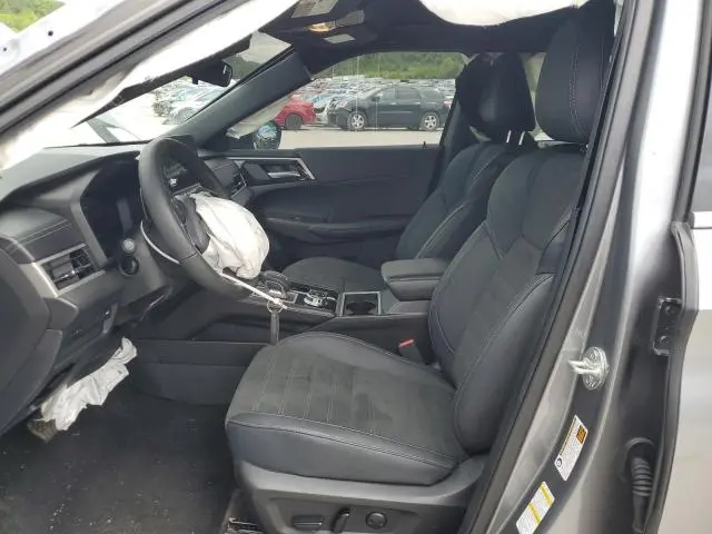 2024 MITSUBISHI OUTLANDER SE  