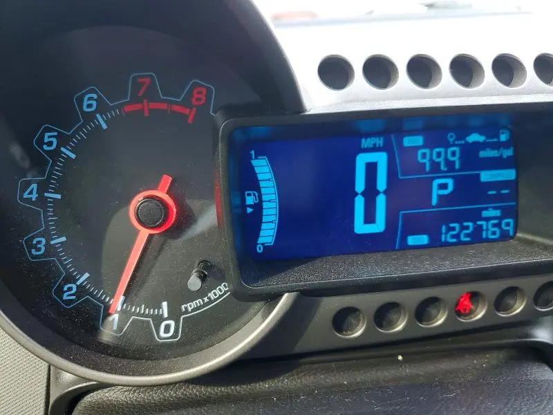 2015 CHEVROLET SONIC LT  