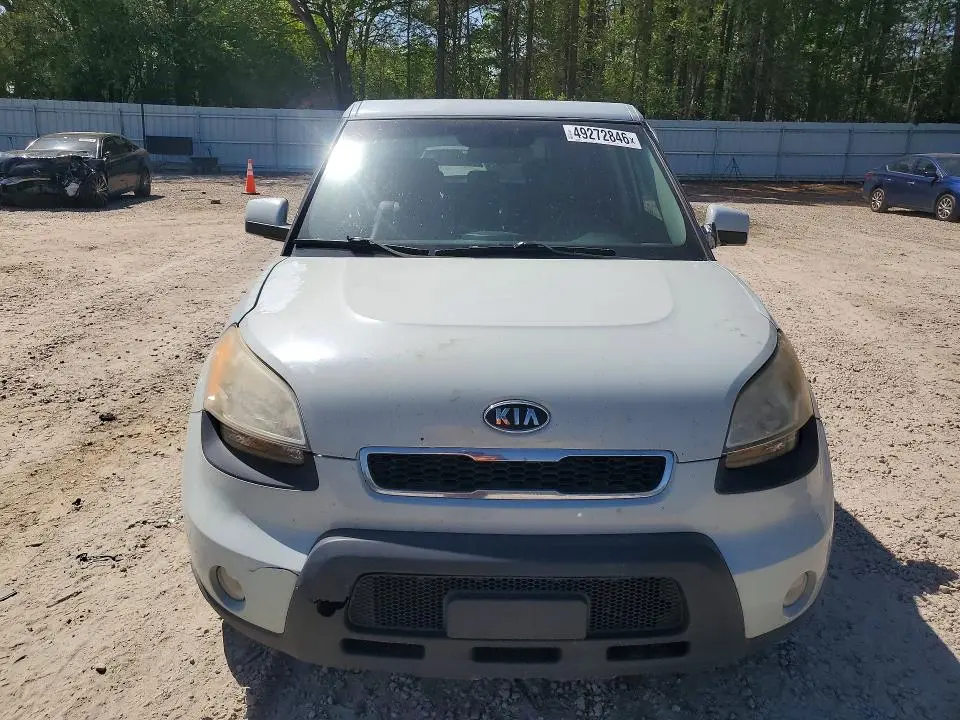 2010 KIA SOUL +  
