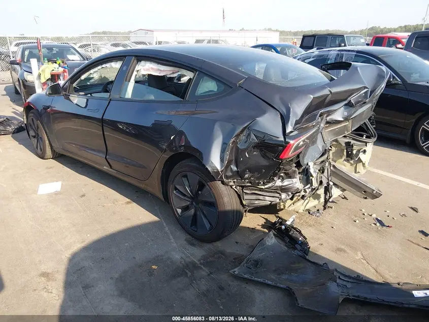 2025 TESLA MODEL 3  