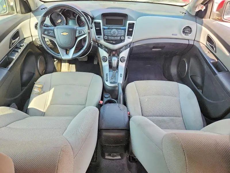 2012 CHEVROLET CRUZE LT  