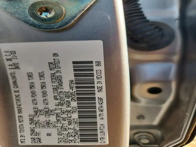 2023 TOYOTA TACOMA SR5 V6  