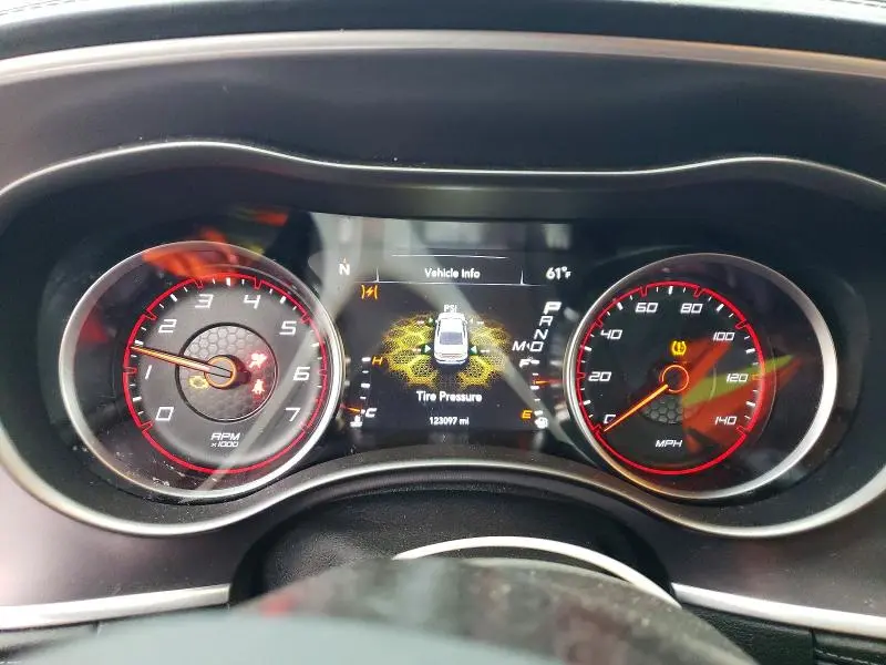 2020 DODGE CHARGER SXT  