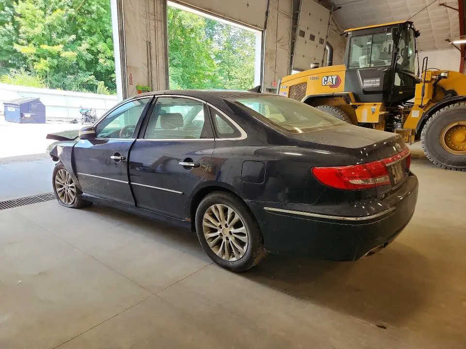 2011 HYUNDAI AZERA LIMITED  