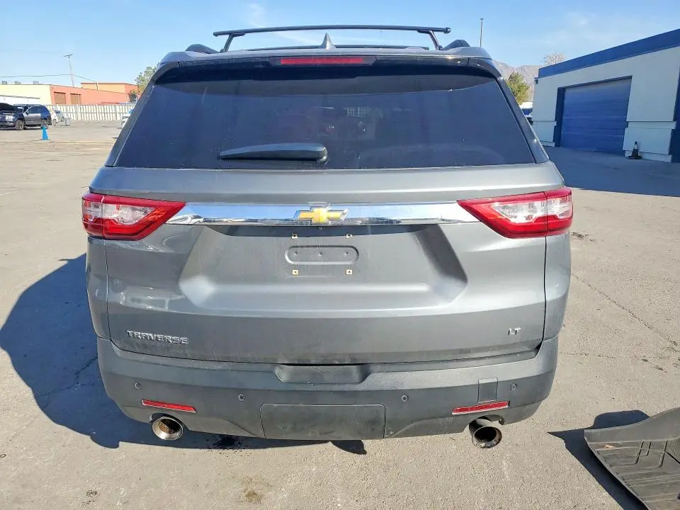 2019 CHEVROLET TRAVERSE LT  