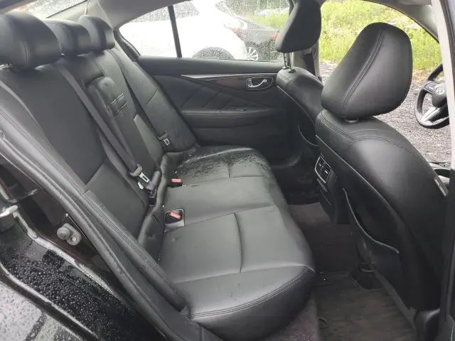 2018 INFINITI Q50 LUXE  