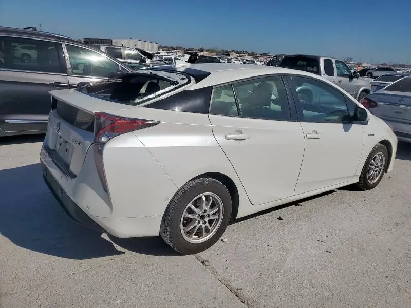 2017 TOYOTA PRIUS 