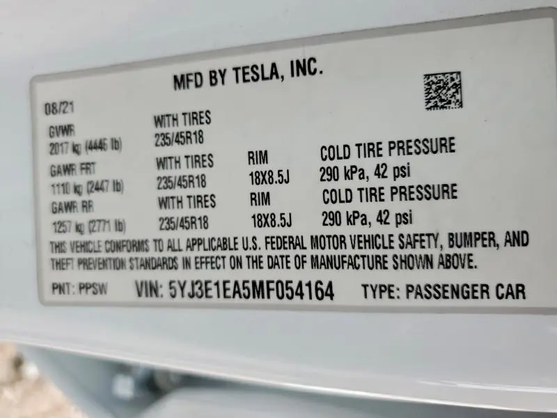 2021 TESLA MODEL 3   