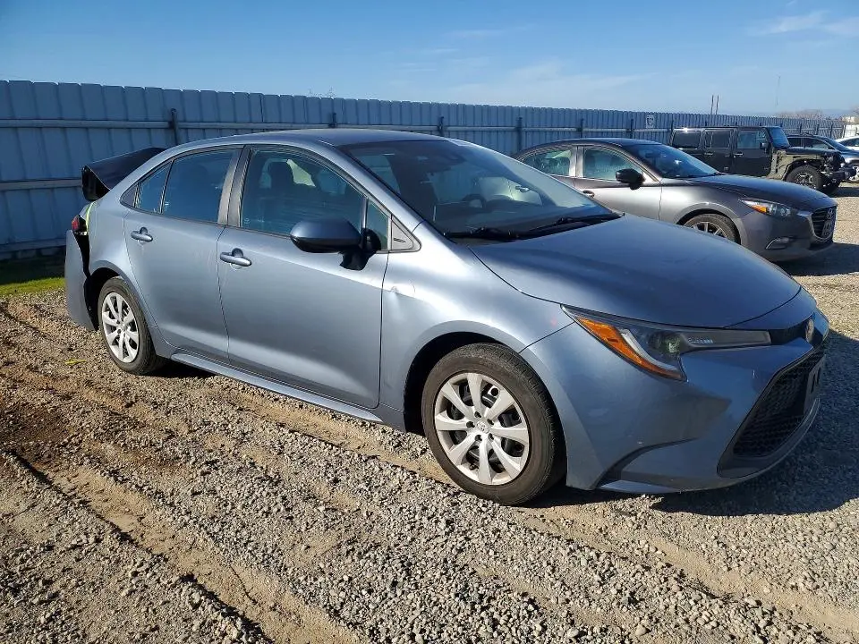 2021 TOYOTA COROLLA LE  