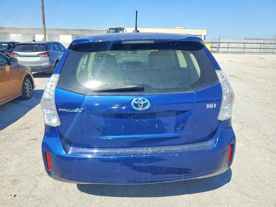 2012 TOYOTA PRIUS V THREE  