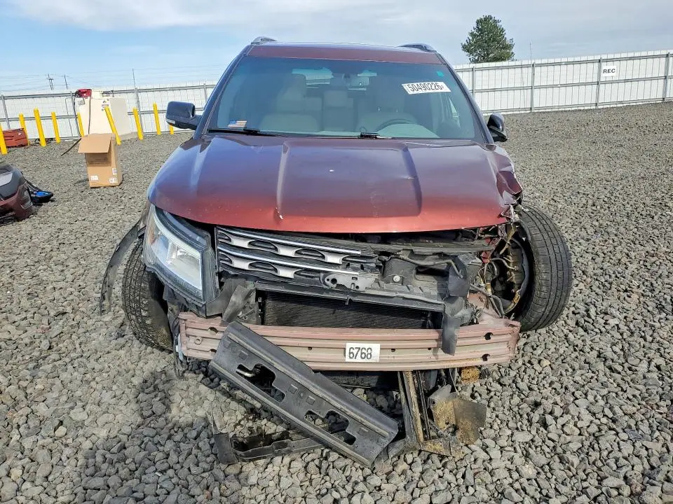2016 FORD EXPLORER XLT  