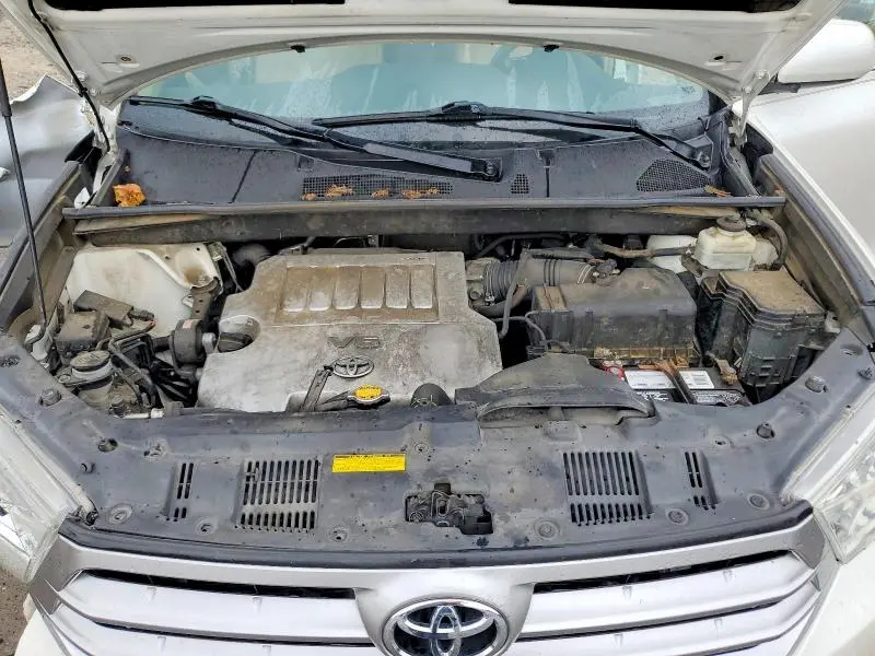 2013 TOYOTA HIGHLANDER BASE  
