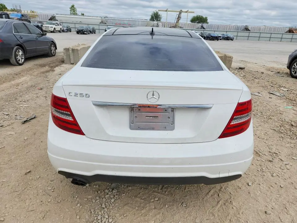 2015 MERCEDES-BENZ C 250  