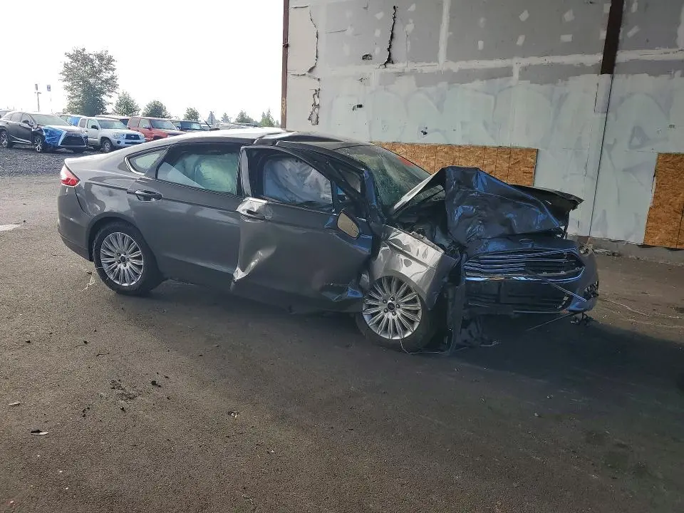 2014 FORD FUSION SE HYBRID  