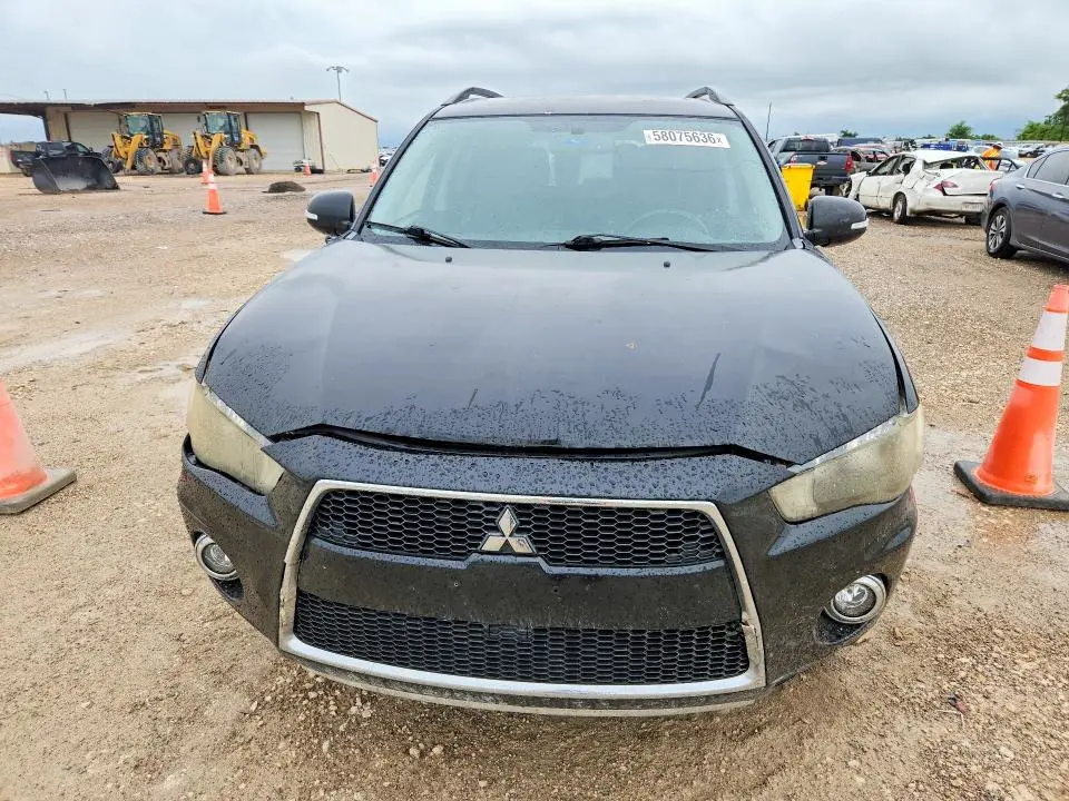2012 MITSUBISHI OUTLANDER SE  