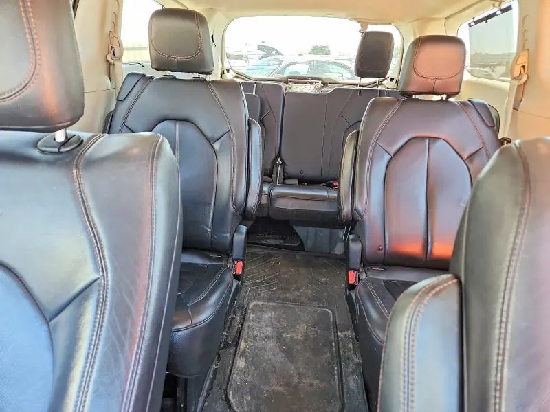 2017 CHRYSLER PACIFICA TOURING L  