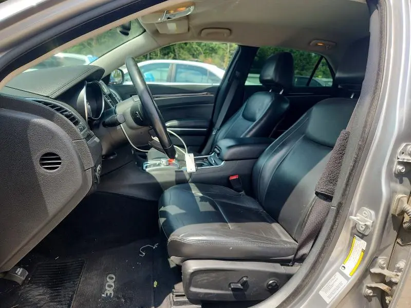 2015 CHRYSLER 300 LIMITED  