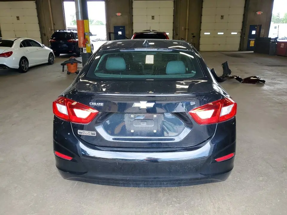 2018 CHEVROLET CRUZE LS  