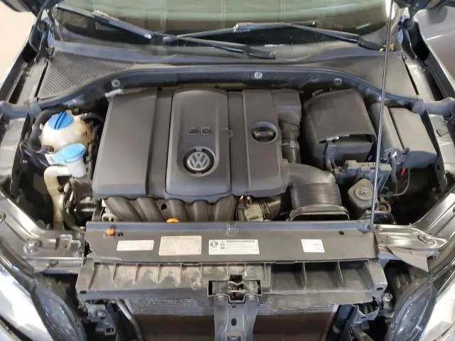 2012 VOLKSWAGEN PASSAT SE