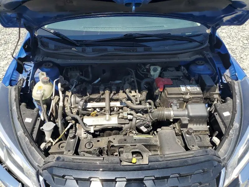 2021 NISSAN KICKS S  