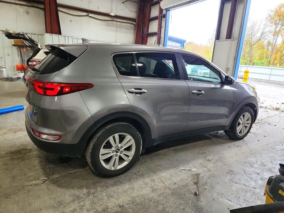 2018 KIA SPORTAGE LX  