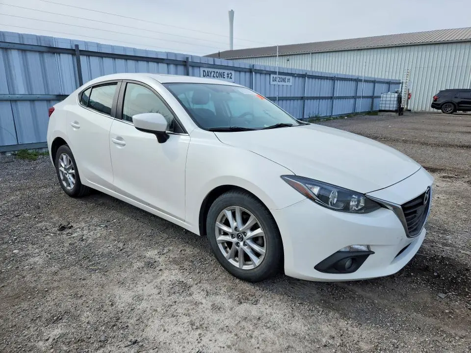 2015 MAZDA 3 TOURING  