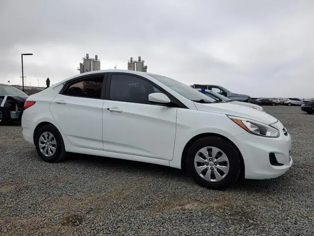 2015 HYUNDAI ACCENT GLS  