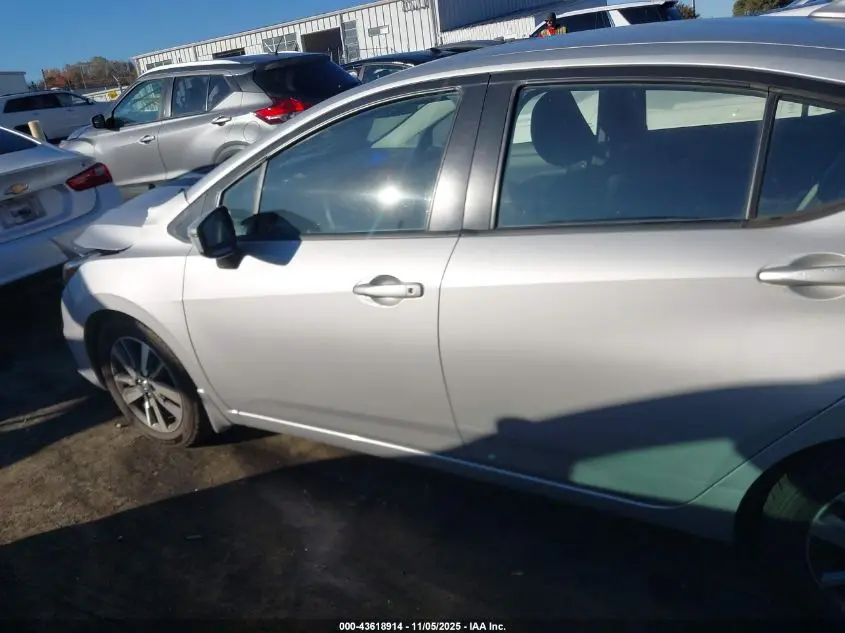 2020 NISSAN VERSA SV XTRONIC CVT