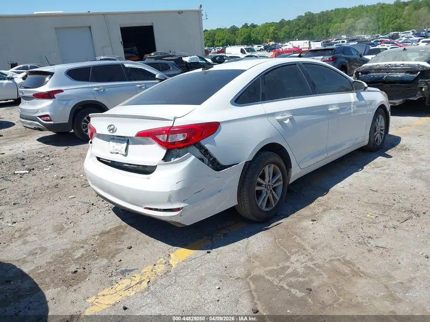 2017 HYUNDAI SONATA SE
