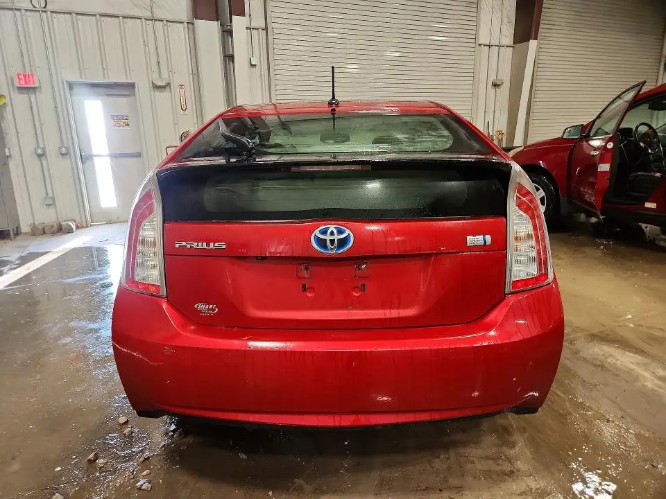 2012 TOYOTA PRIUS THREE  