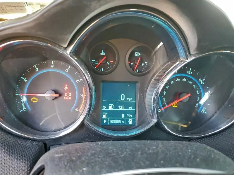 2012 CHEVROLET CRUZE LT  