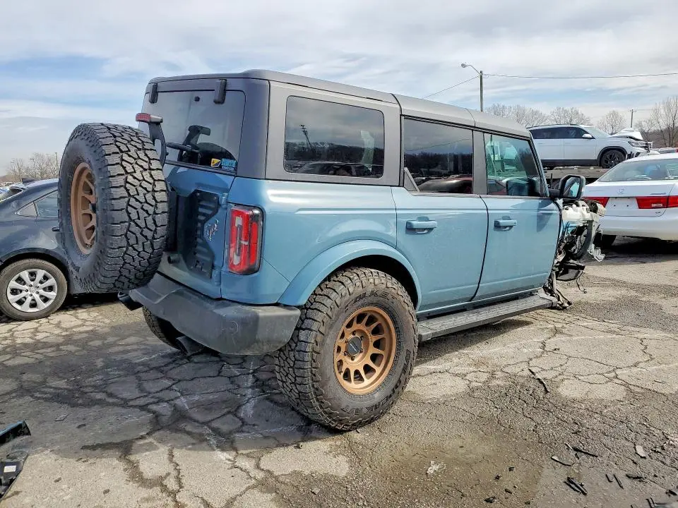 2022 FORD BRONCO BASE  