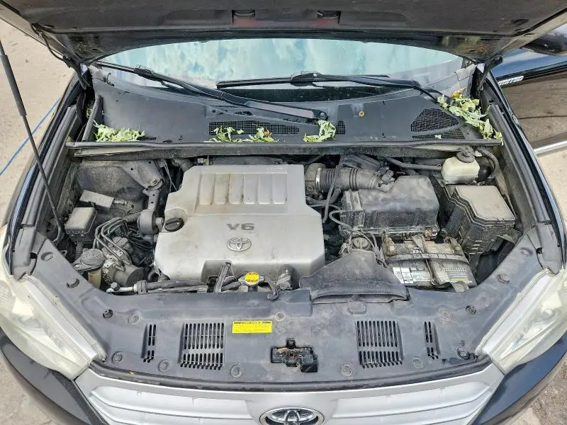 2011 TOYOTA HIGHLANDER LIMITED  