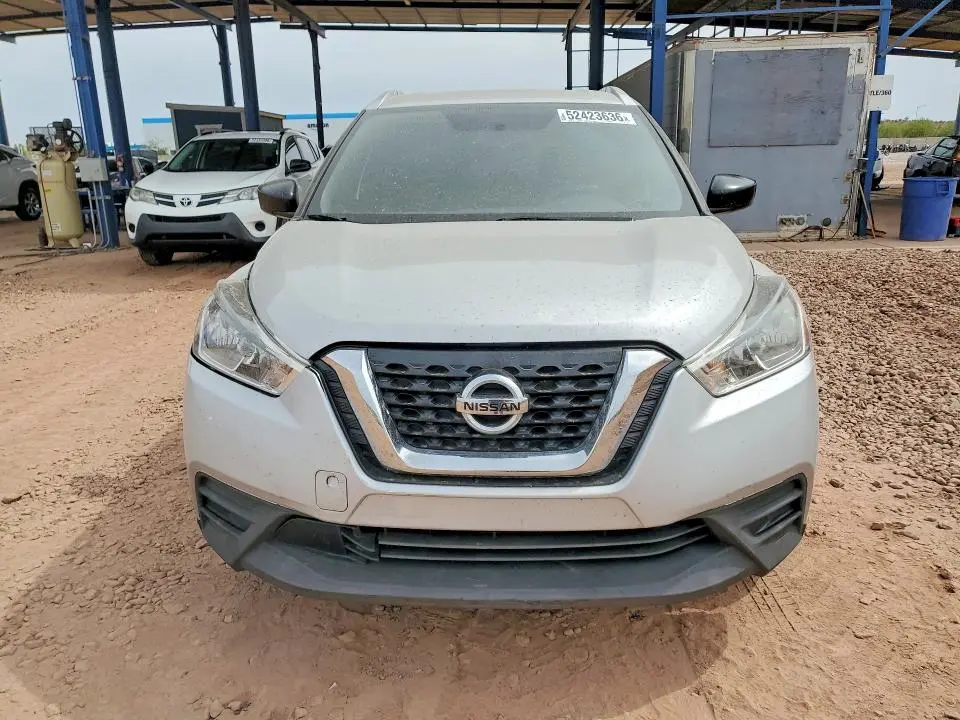 2019 NISSAN KICKS S  