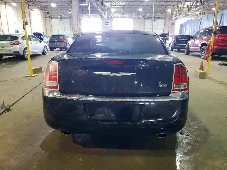 2013 CHRYSLER 300   