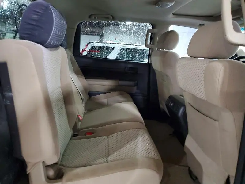 2010 TOYOTA TUNDRA CREWMAX SR5  