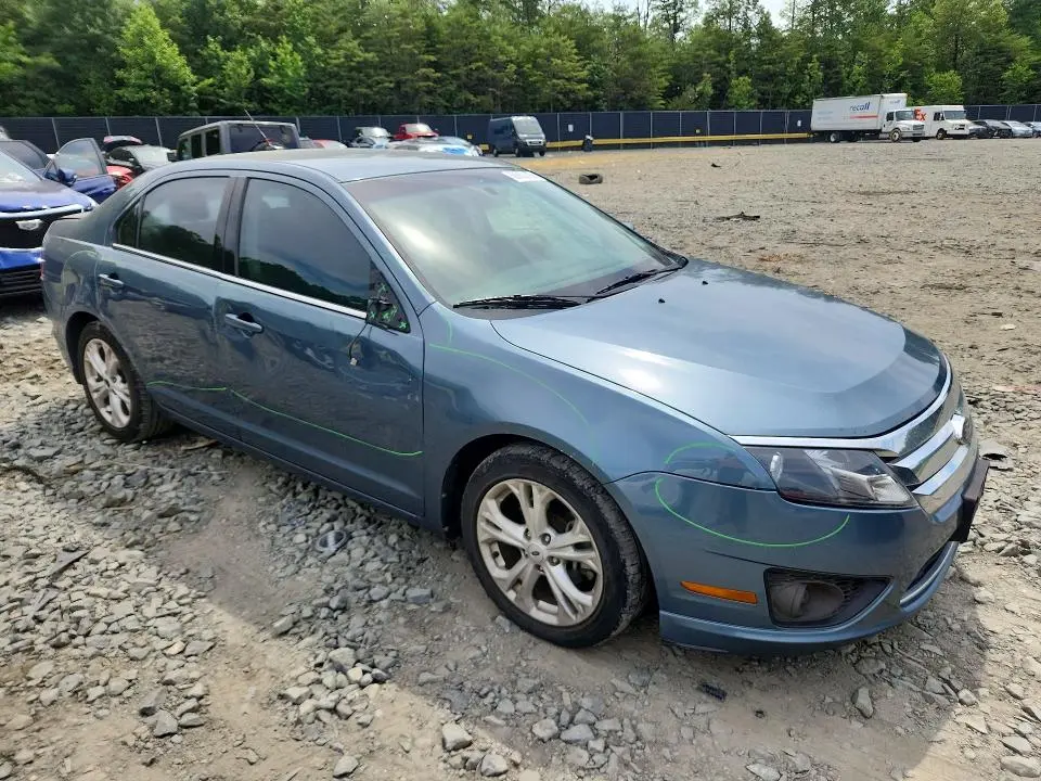 2012 FORD FUSION SE  